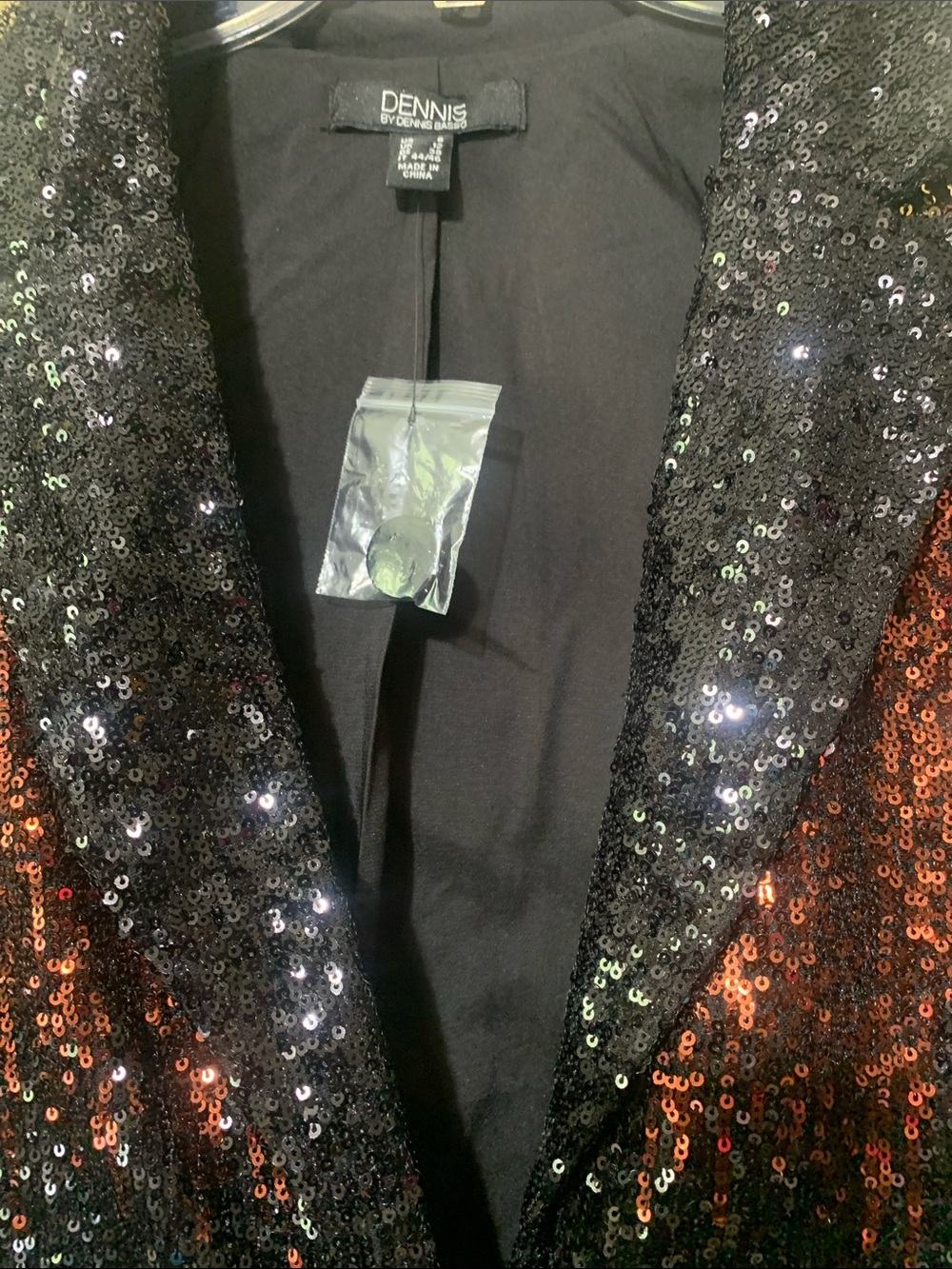 Dennis Basso size 8  Black Sequin Blazer with Copper Gold Ombre Shoulders NWOT - Picture 6 of 6